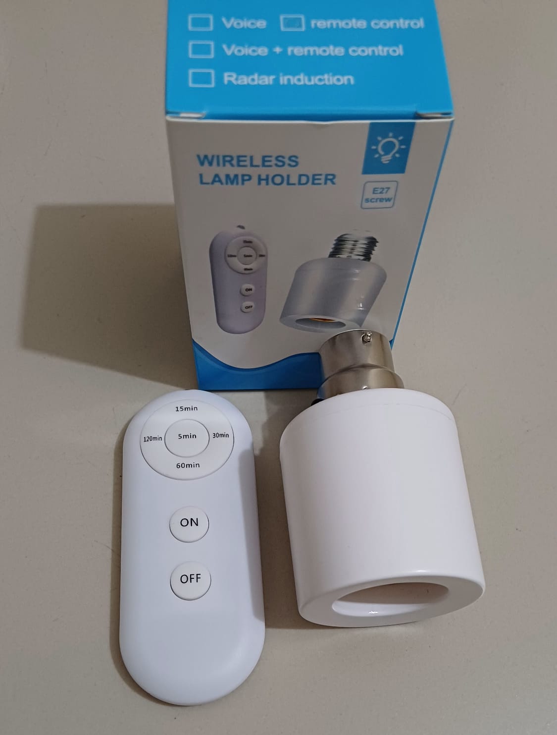 Wireless Remote Control E27 Lamp Holder (Model: YX-428A)